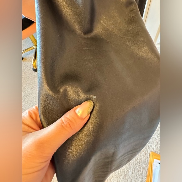 Banana Republic Wool and leather coat. Size Medium - Picture 7 of 9